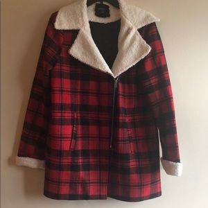 Buffalo plaid jacket with Sherpa detailing
